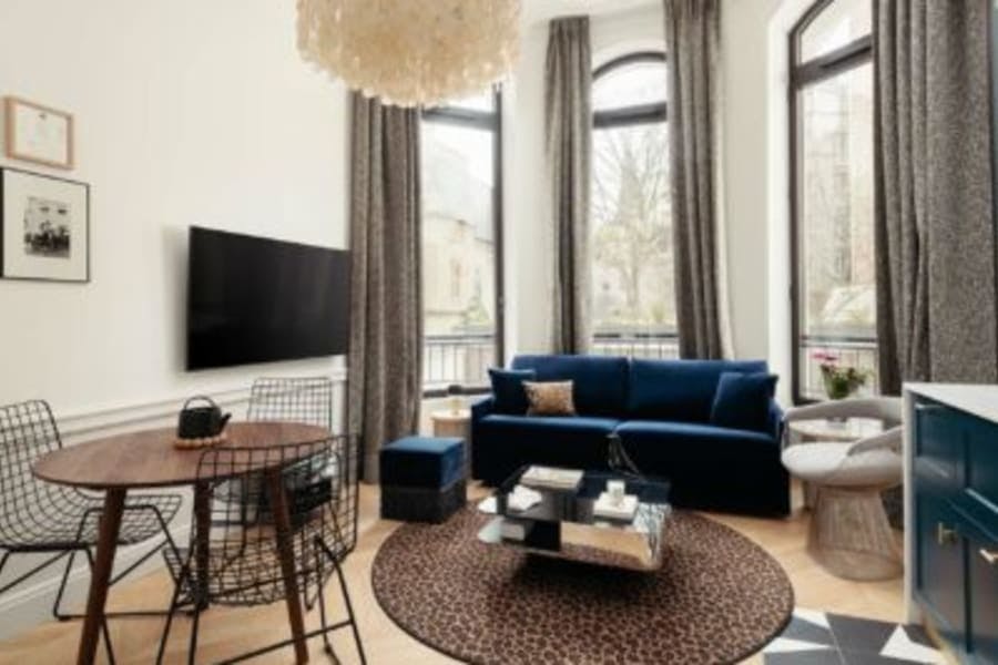 MyMaisoninParis, Champ de Mars